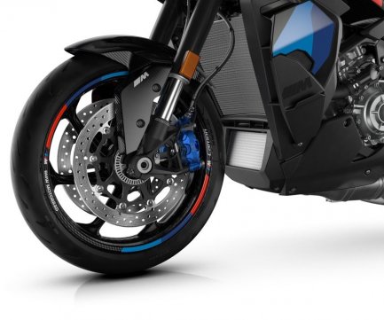 BMW M 1000 XR